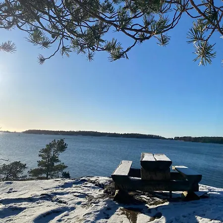 Villa Near The Sea In A Scenic Area In Mariehamn