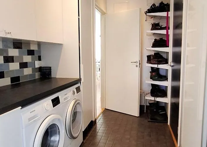 Near The Sea In A Scenic Area In マリエハムン